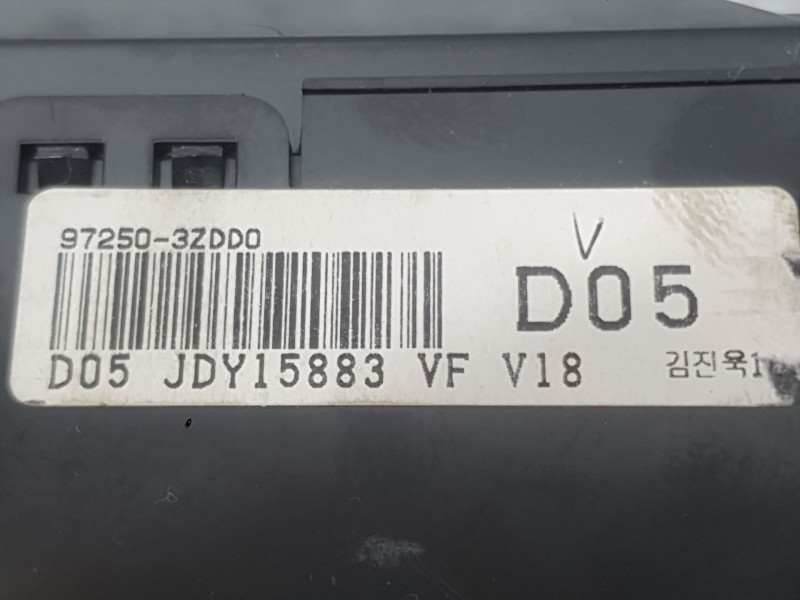 Recambio de mando climatizador para hyundai i40 i (vf) 1.7 crdi referencia OEM IAM 972503Z660PD5  