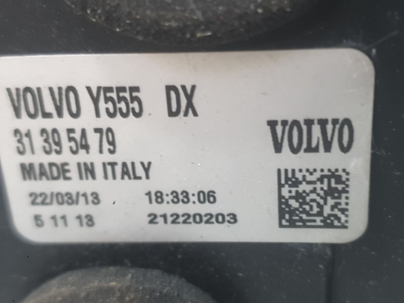 Recambio de piloto trasero derecho para volvo v40 hatchback (525) d3 referencia OEM IAM 31395845  