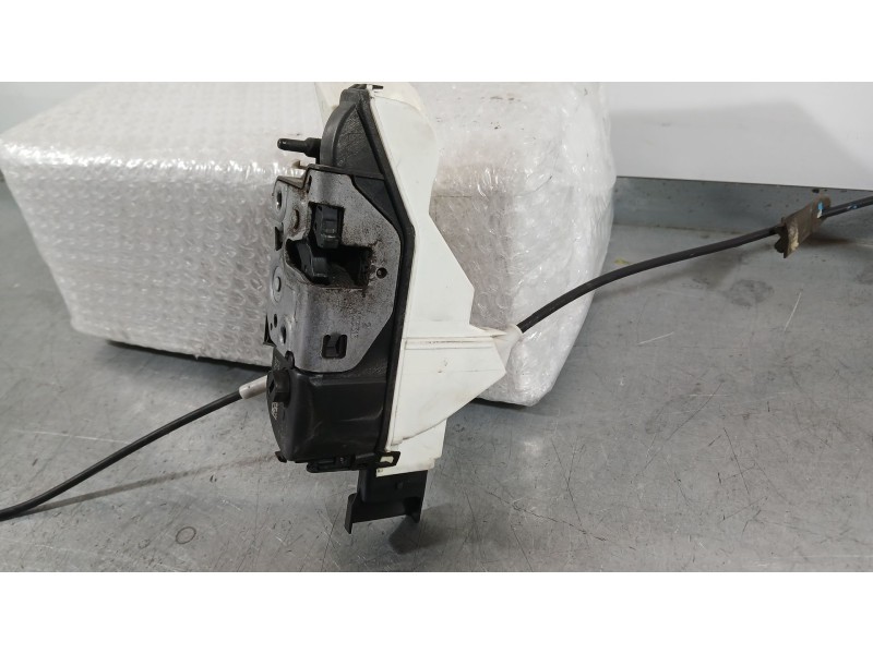 Recambio de cerradura puerta delantera izquierda para peugeot 3008 i monospace (0u_) 1.6 hdi referencia OEM IAM 9800623180  