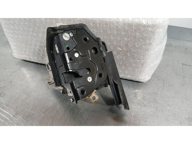 Recambio de cerradura puerta delantera derecha para porsche macan (95b) 3.0 s diesel referencia OEM IAM 9A783721606  