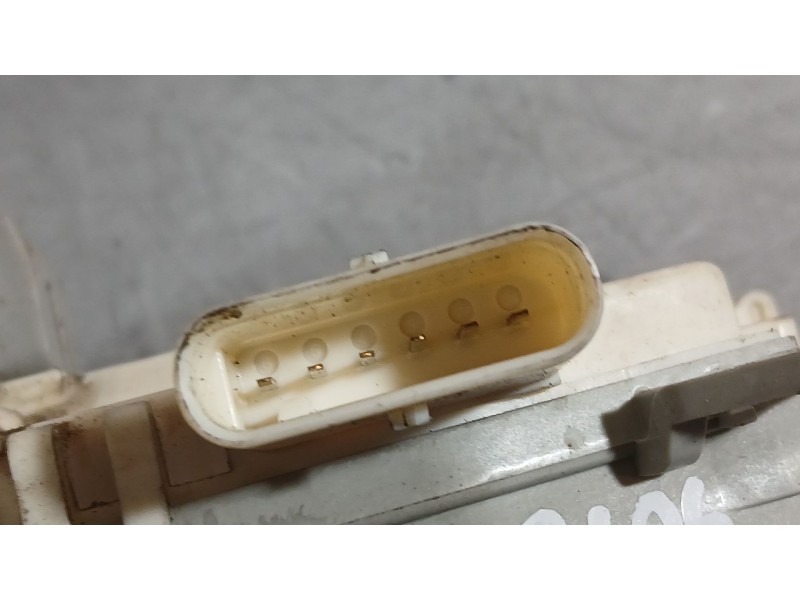 Recambio de cerradura puerta delantera derecha para porsche macan (95b) 3.0 s diesel referencia OEM IAM 9A783721606  