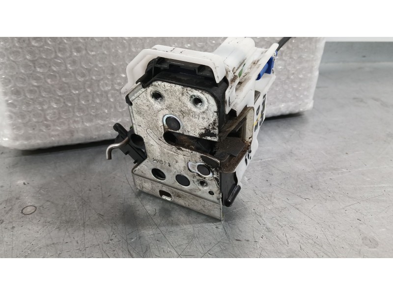 Recambio de cerradura puerta delantera izquierda para fiat doblo cargo (263_) 1.3 d multijet (263wxu1a) referencia OEM IAM 51975