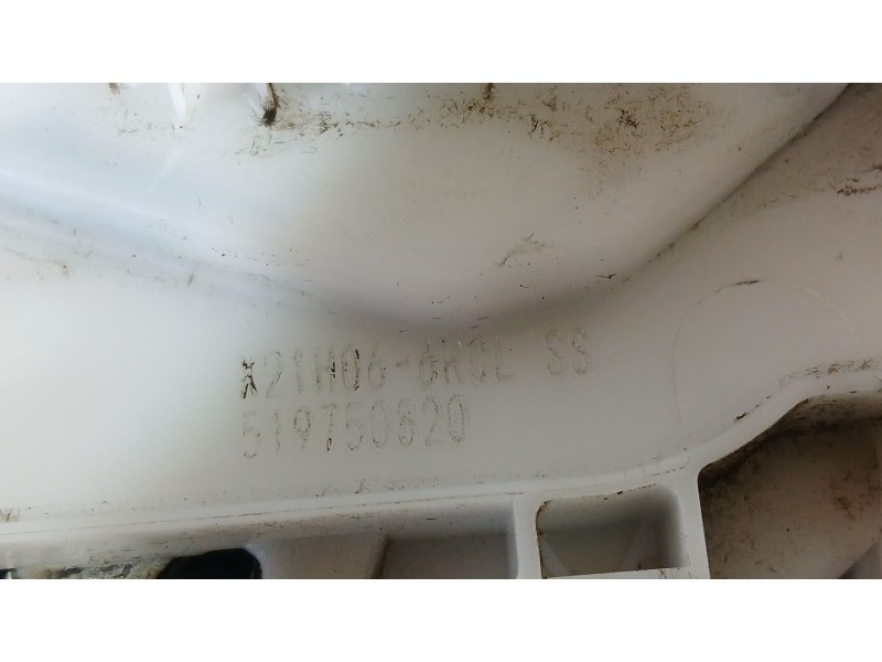 Recambio de cerradura puerta delantera izquierda para fiat doblo cargo (263_) 1.3 d multijet (263wxu1a) referencia OEM IAM 51975