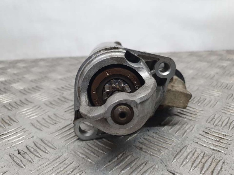 Recambio de motor arranque para audi a8 (d2) 3.7 quattro referencia OEM IAM 077911023E 0001110100 BOSCH