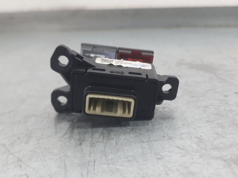 Recambio de warning para hyundai i20 iii (bc3, bi3) 1.0 t-gdi referencia OEM IAM   