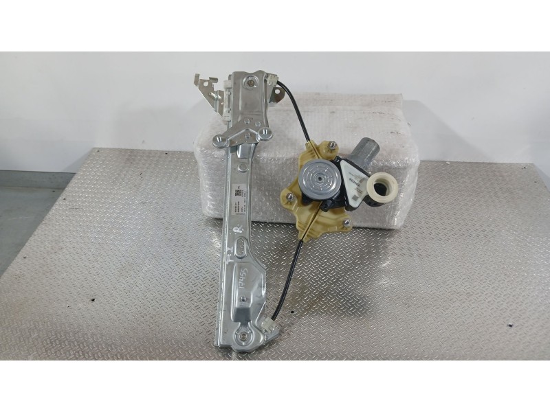 Recambio de elevalunas trasero izquierdo para toyota c-hr (_x1_) 2.0 hybrid (maxh10)10 referencia OEM IAM 69840F4050  