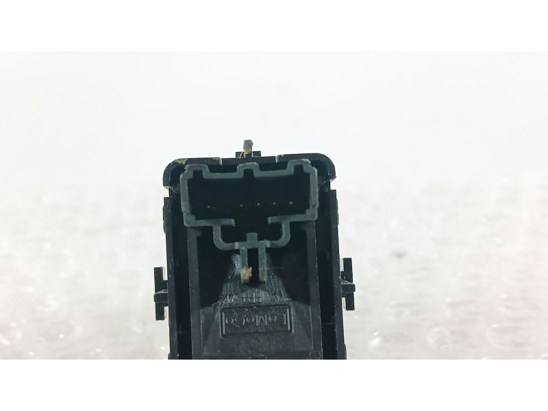 Recambio de mando elevalunas trasero derecho para ford mondeo v hatchback (ce) 2.0 tdci referencia OEM IAM 1946782  