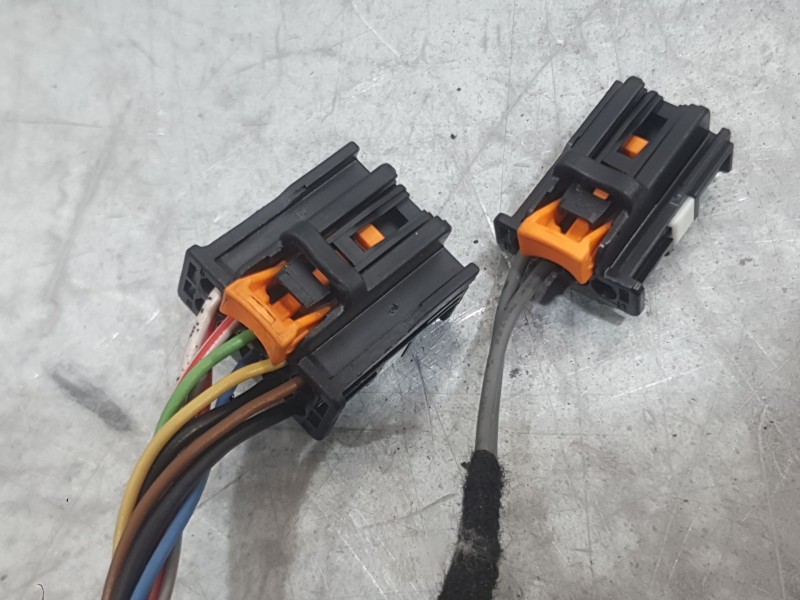 Recambio de retrovisor derecho para citroën c4 iii (ba_, bb_, bc_) 1.2 puretech 130 (bahnsa, bahnsb) referencia OEM IAM 16820908