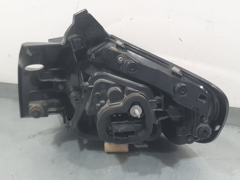 Recambio de piloto trasero izquierdo interior para citroën c4 iii (ba_, bb_, bc_) 1.2 puretech 130 (bahnsa, bahnsb) referencia O