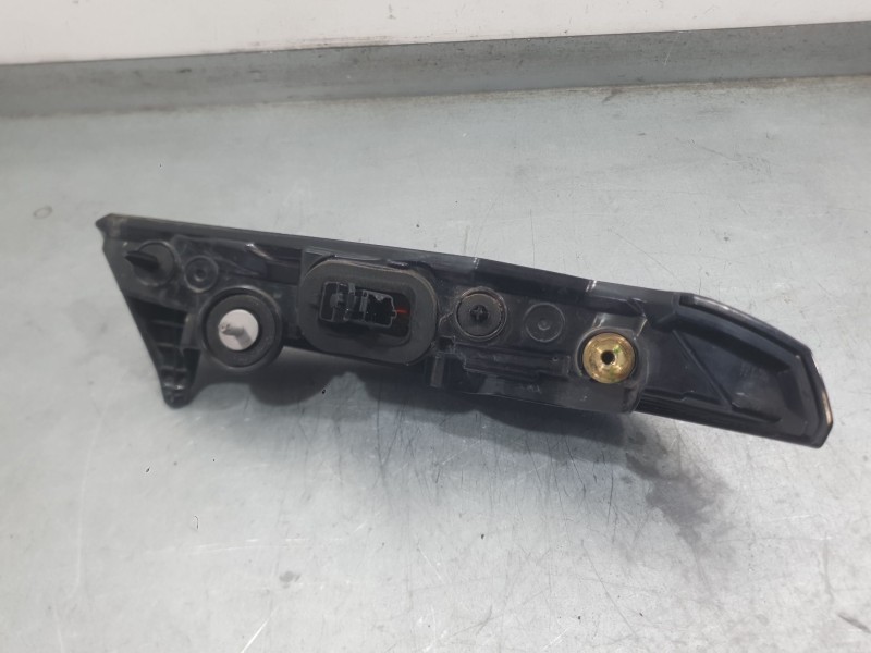 Recambio de piloto trasero izquierdo interior para citroën c4 iii (ba_, bb_, bc_) 1.2 puretech 130 (bahnsa, bahnsb) referencia O
