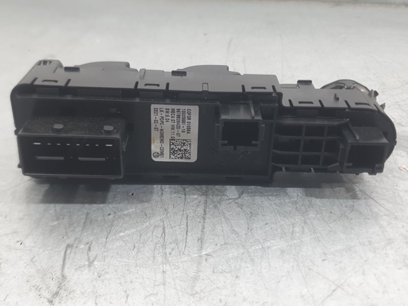 Recambio de mando elevalunas delantero izquierdo para citroën c4 iii (ba_, bb_, bc_) 1.2 puretech 130 (bahnsa, bahnsb) referenci