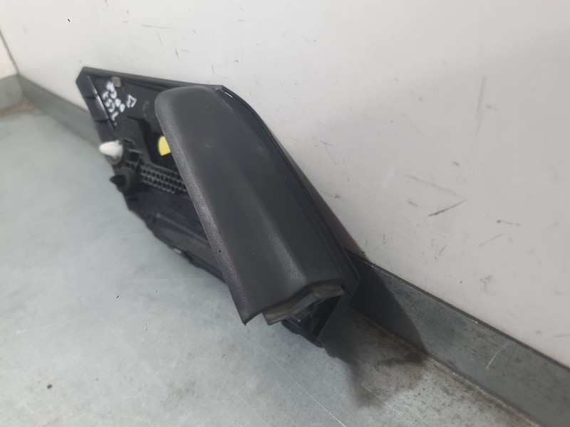 Recambio de moldura para citroën c4 iii (ba_, bb_, bc_) 1.2 puretech 130 (bahnsa, bahnsb) referencia OEM IAM  ALETA TRASERA DERE