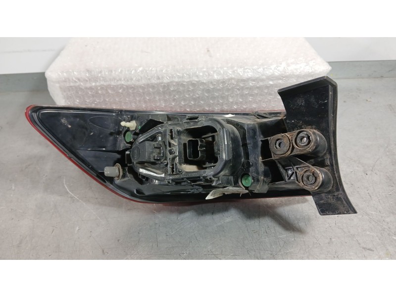 Recambio de piloto trasero derecho exterior para renault clio iv (bh_) 1.5 dci 75 referencia OEM IAM 265509646R  