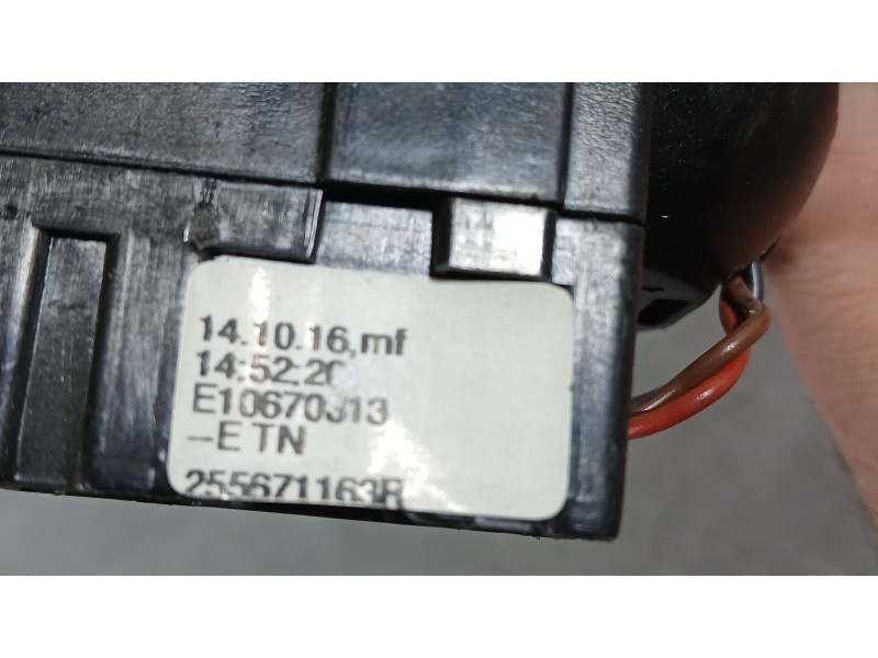 Recambio de mando luces para renault clio iv (bh_) 1.5 dci 75 referencia OEM IAM 251900567R  