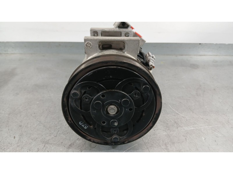 Recambio de compresor aire acondicionado para renault clio iv (bh_) 1.5 dci 75 referencia OEM IAM 926007943R 926000838R 
