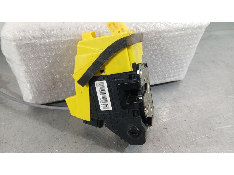 Recambio de cerradura puerta trasera derecha para kia sportage iv (ql, qle) 1.6 gdi referencia OEM IAM 81420F1210  