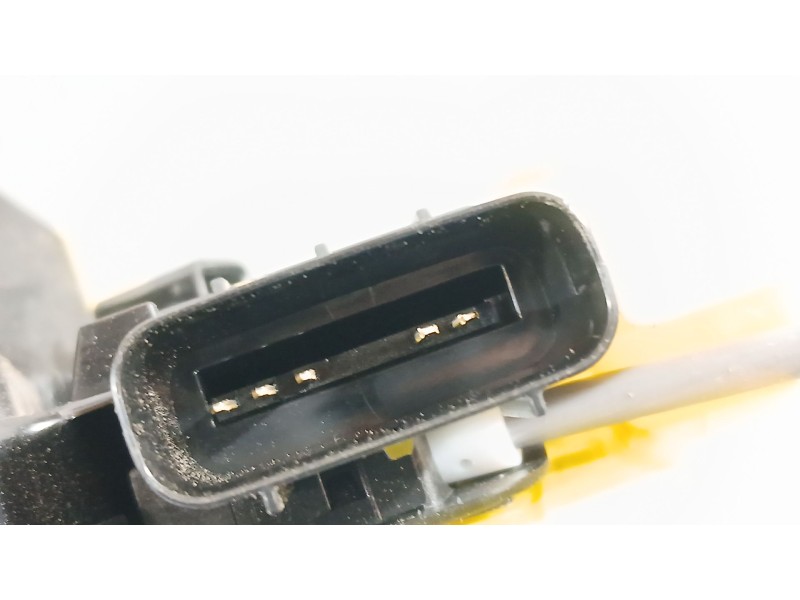 Recambio de cerradura puerta trasera derecha para kia sportage iv (ql, qle) 1.6 gdi referencia OEM IAM 81420F1210  