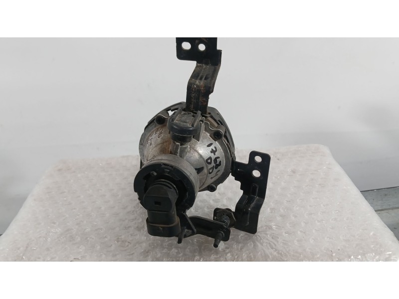 Recambio de faro antiniebla derecho para kia sportage iv (ql, qle) 1.6 gdi referencia OEM IAM 92202F1000  