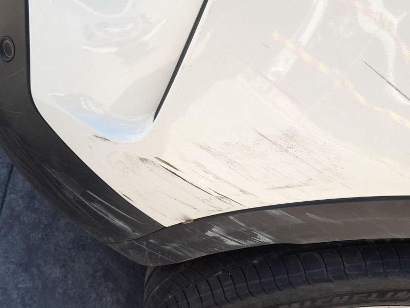 Recambio de paragolpes trasero para citroën c4 iii (ba_, bb_, bc_) e-c4 (bczkxc) referencia OEM IAM 983430011T TOCADO-ROZADO 