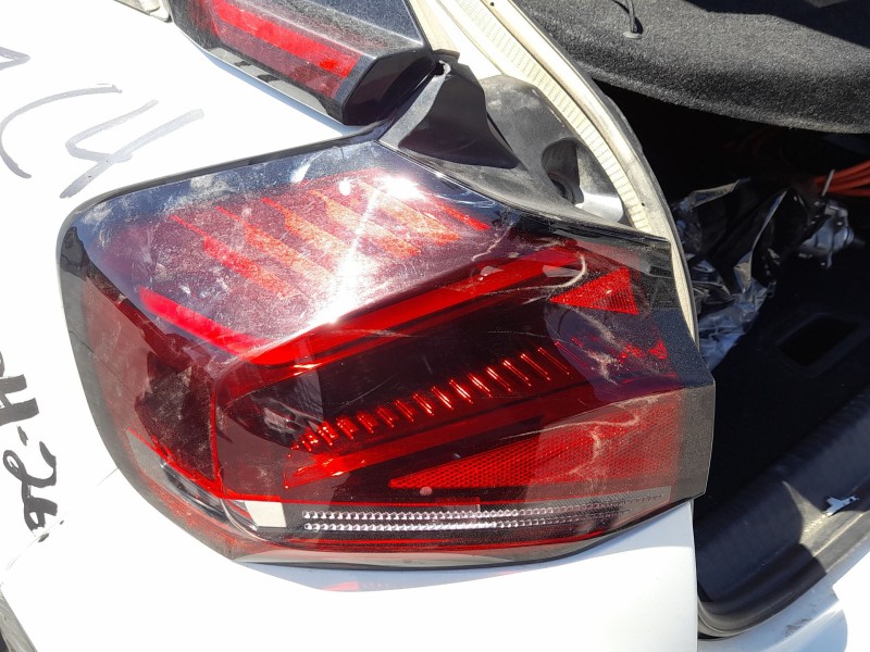 Recambio de piloto trasero izquierdo interior para citroën c4 iii (ba_, bb_, bc_) e-c4 (bczkxc) referencia OEM IAM 9831100280  