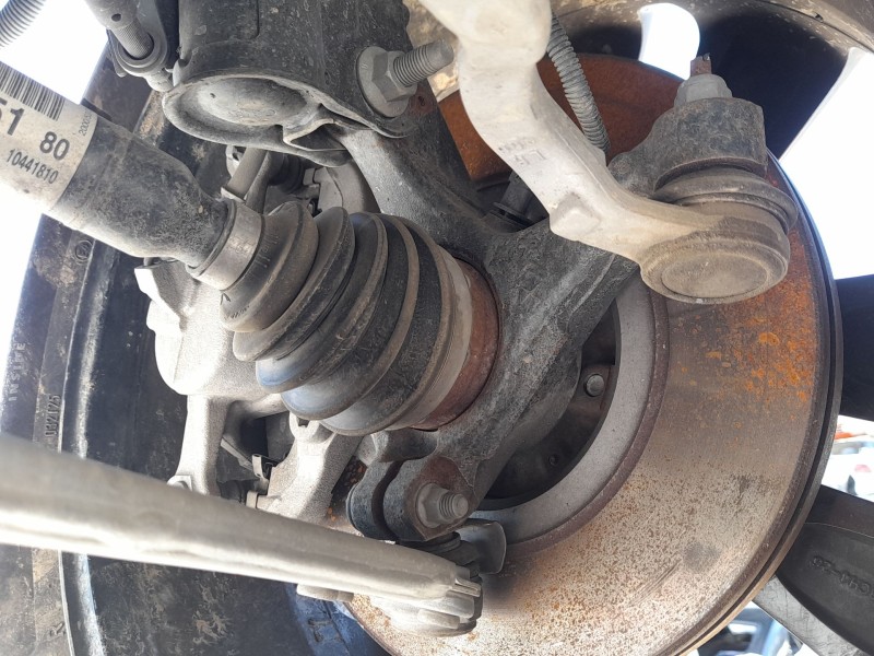 Recambio de mangueta delantera derecha para citroën c4 iii (ba_, bb_, bc_) e-c4 (bczkxc) referencia OEM IAM 9826532380  