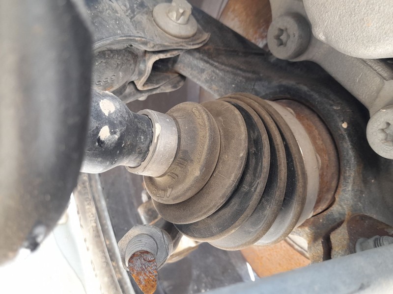 Recambio de transmision delantera izquierda para citroën c4 iii (ba_, bb_, bc_) e-c4 (bczkxc) referencia OEM IAM 9846457080 1675
