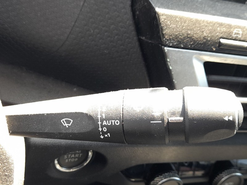 Recambio de mando luces y limpia para citroën c4 iii (ba_, bb_, bc_) e-c4 (bczkxc) referencia OEM IAM 98478011ZD  