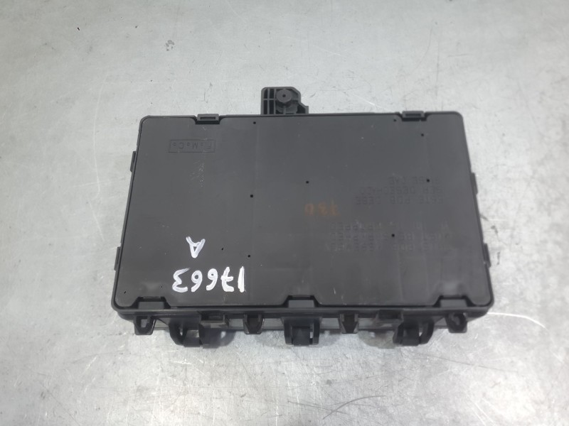 Recambio de caja reles / fusibles para ford mondeo v hatchback (ce) 2.0 tdci referencia OEM IAM 1909001  
