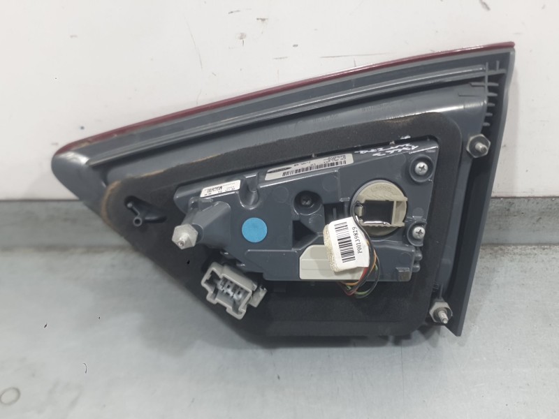 Recambio de piloto trasero izquierdo interior para ford mondeo v hatchback (ce) 2.0 tdci referencia OEM IAM 2345657  