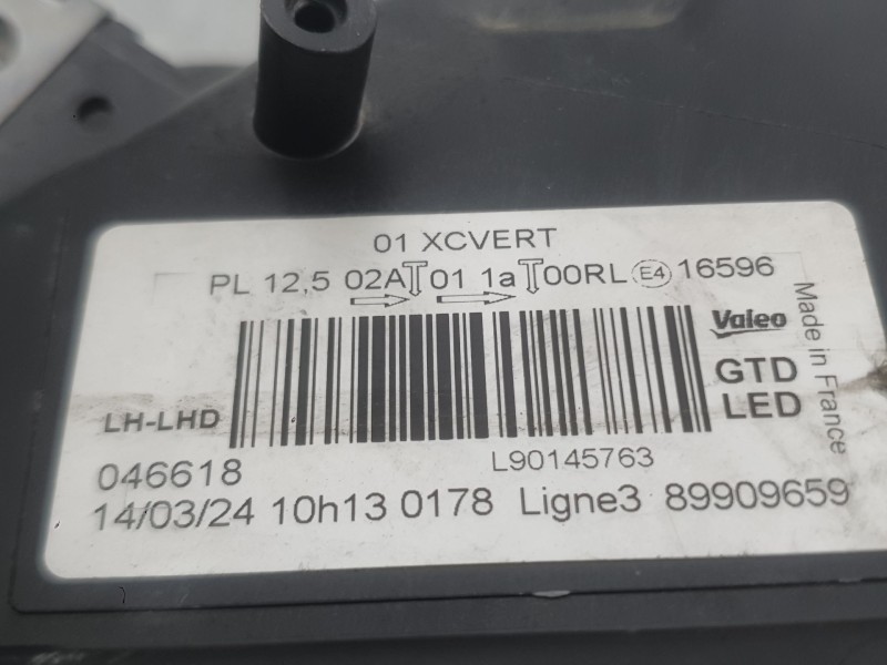 Recambio de faro izquierdo para ford mondeo v hatchback (ce) 2.0 tdci referencia OEM IAM 2519157  