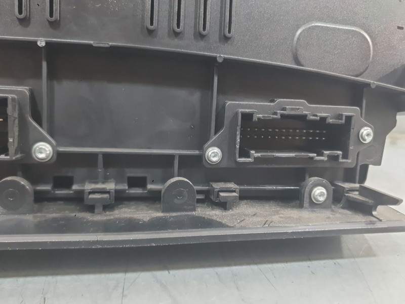 Recambio de mando climatizador para ford mondeo v hatchback (ce) 2.0 tdci referencia OEM IAM   