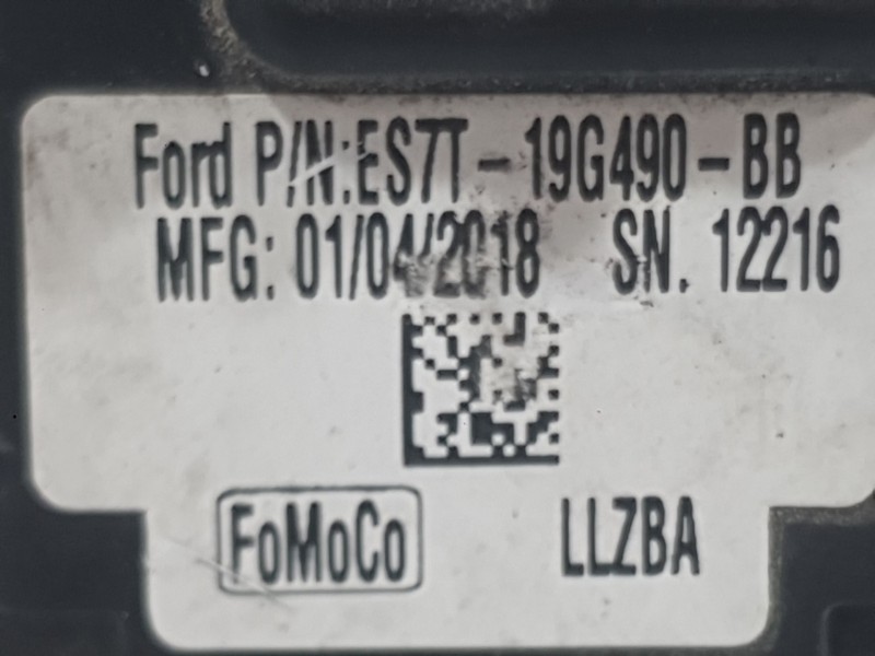 Recambio de camara vision trasera para ford mondeo v hatchback (ce) 2.0 tdci referencia OEM IAM 2504452  
