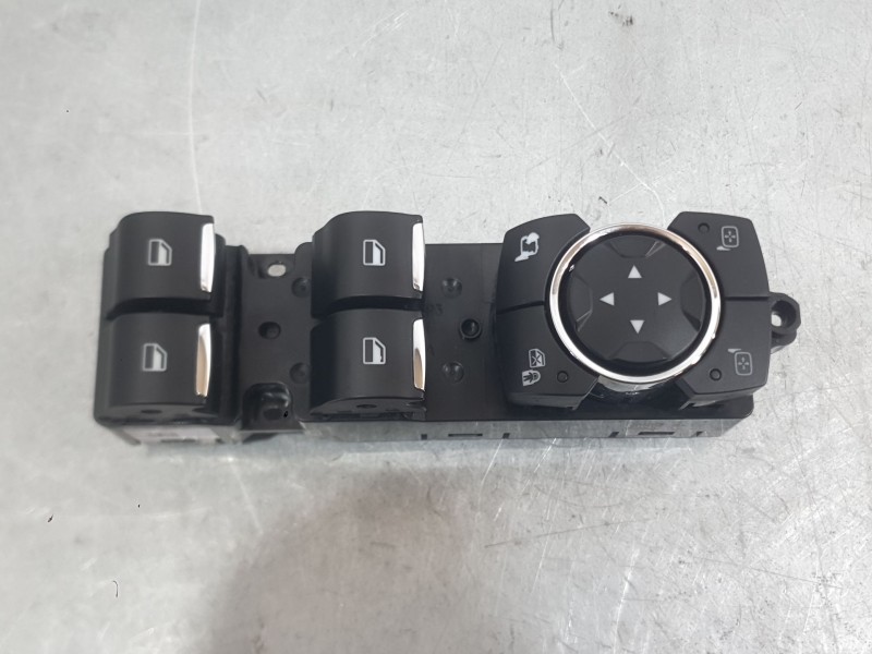 Recambio de mando elevalunas delantero izquierdo para ford mondeo v hatchback (ce) 2.0 tdci referencia OEM IAM 1946785 C/MANDO R