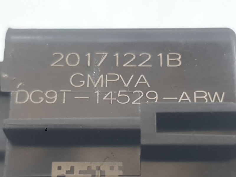 Recambio de mando elevalunas trasero izquierdo para ford mondeo v hatchback (ce) 2.0 tdci referencia OEM IAM 1946782  