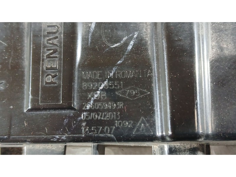 Recambio de piloto delantero izquierdo para renault clio iv (bh_) 1.5 dci 90 referencia OEM IAM   