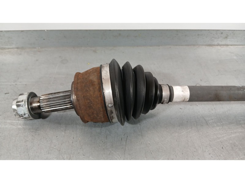 Recambio de transmision delantera izquierda para fiat 500l (351_, 352_) 1.4 (199lyb1b) referencia OEM IAM 51929168  