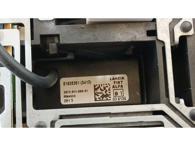 Recambio de luz interior para fiat 500l (351_, 352_) 1.4 (199lyb1b) referencia OEM IAM 735562727  