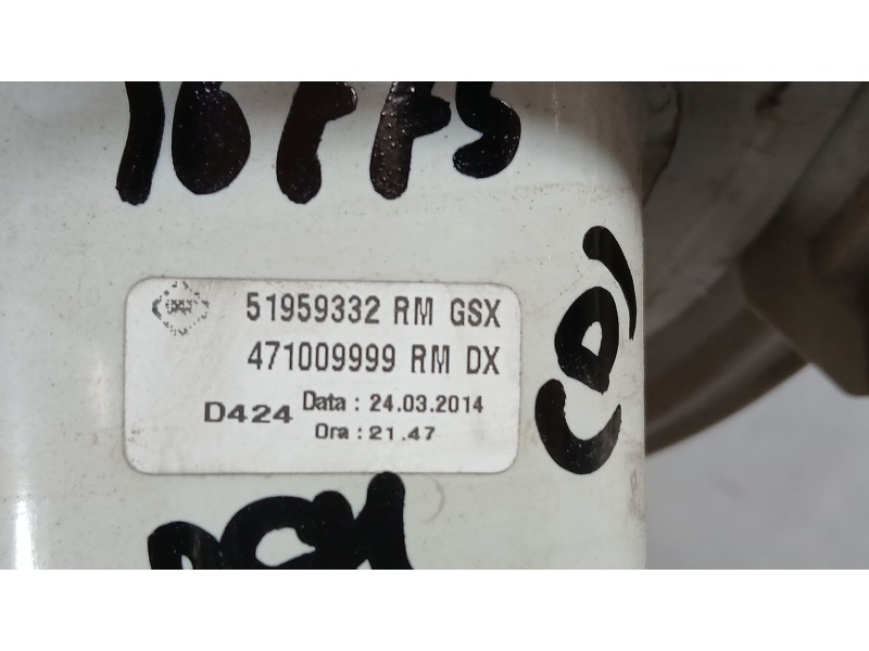 Recambio de piloto trasero derecho paragolpes para fiat 500l (351_, 352_) 1.4 (199lyb1b) referencia OEM IAM 51959332  