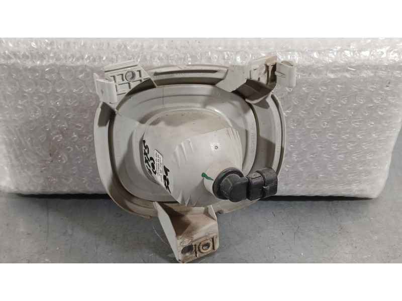 Recambio de piloto trasero izquierdo paragolpes para fiat 500l (351_, 352_) 1.4 (199lyb1b) referencia OEM IAM 51959334  