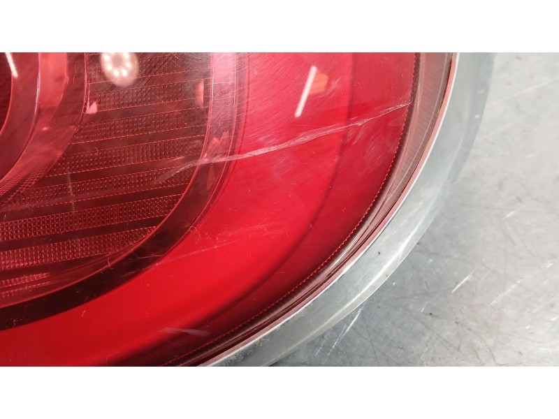Recambio de piloto trasero derecho para fiat 500l (351_, 352_) 1.4 (199lyb1b) referencia OEM IAM 51883571  