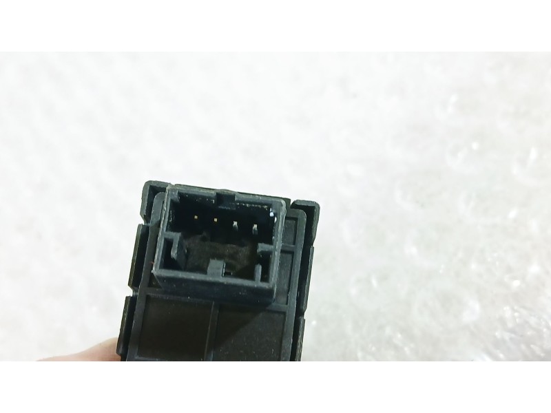 Recambio de mando elevalunas delantero derecho para fiat 500l (351_, 352_) 1.4 (199lyb1b) referencia OEM IAM 735600120  