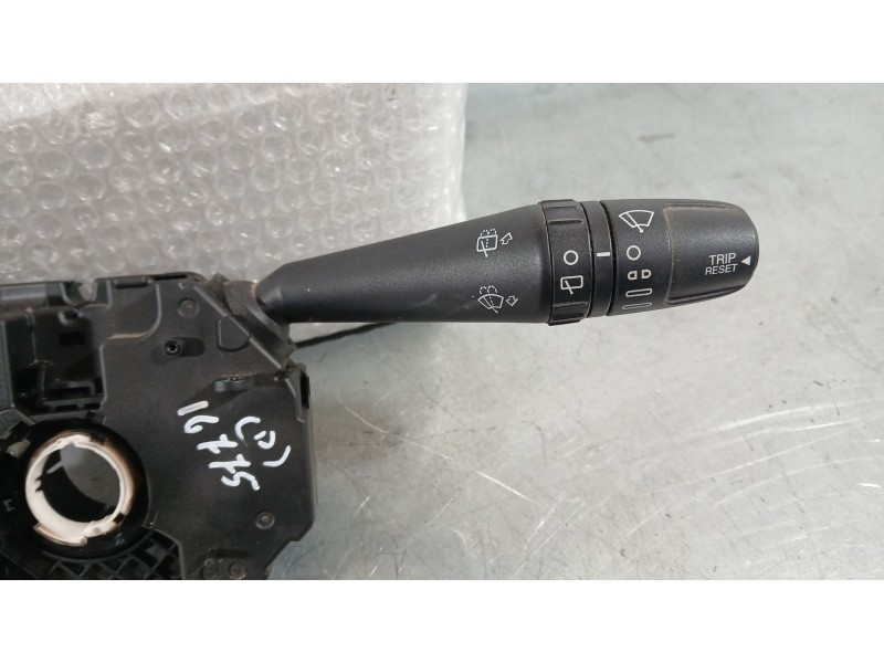 Recambio de mando luces y limpia para fiat 500l (351_, 352_) 1.4 (199lyb1b) referencia OEM IAM 735593863  