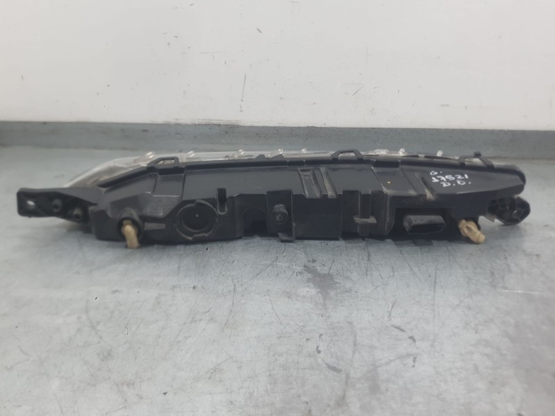 Recambio de piloto delantero derecho para citroën c4 spacetourer (3d_) 1.5 bluehdi 130 referencia OEM IAM   