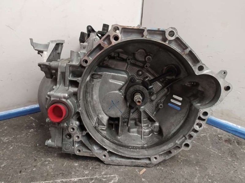 Recambio de caja cambios para peugeot 5008 gt line referencia OEM IAM 20MB50 0786371 6VELOCIDADES