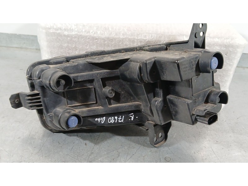 Recambio de faro antiniebla derecho para volkswagen polo vi (aw1, bz1, ae1) 1.0 referencia OEM IAM   