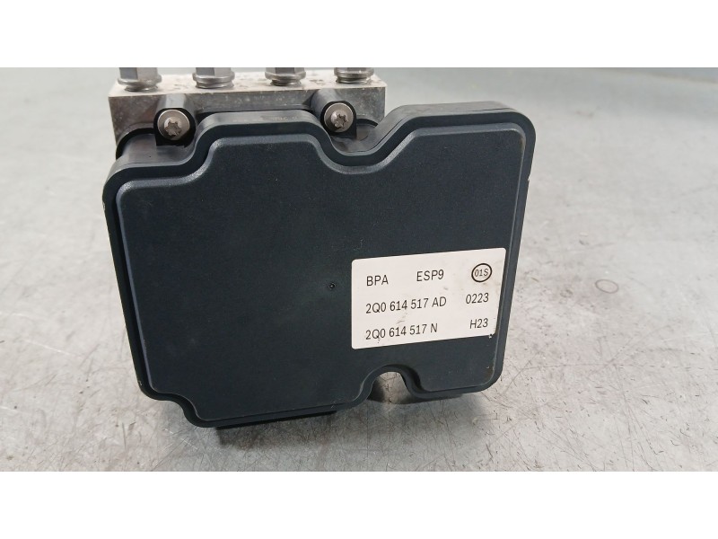 Recambio de abs para volkswagen polo vi (aw1, bz1, ae1) 1.0 referencia OEM IAM 2Q0614517AEBEF  