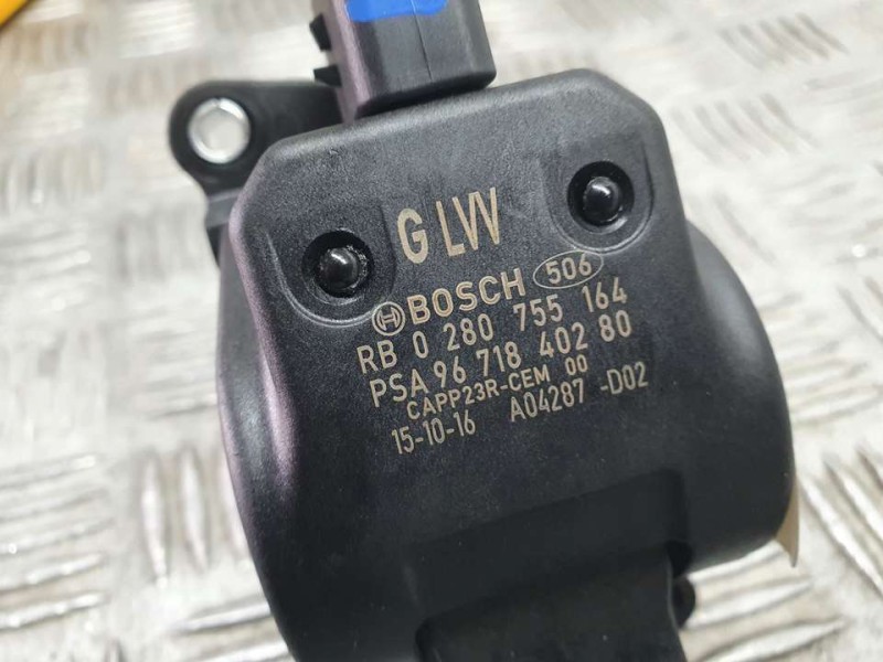 Recambio de potenciometro pedal para citroën ds4 design referencia OEM IAM 9671840280 0280755164 BOSCH