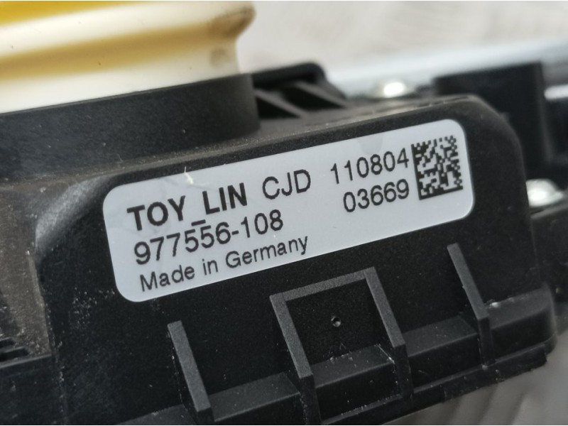 Recambio de elevalunas trasero izquierdo para toyota avensis (t27) active referencia OEM IAM 8570102010 961920100 ELECTRICO 10 P