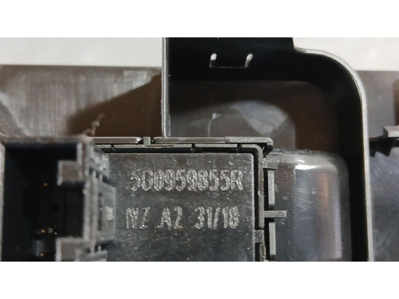 Recambio de mando elevalunas delantero derecho para volkswagen polo vi (aw1, bz1, ae1) 1.0 referencia OEM IAM 5G0959855PWHS  