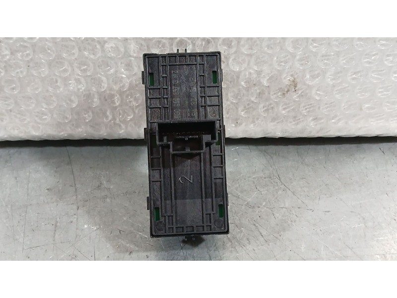 Recambio de mando elevalunas delantero izquierdo para volkswagen polo vi (aw1, bz1, ae1) 1.0 referencia OEM IAM 5G0959858FWHS  